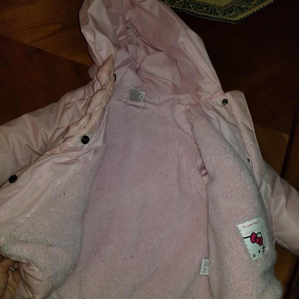 Hello Kitty jacket - Picture 2 of 3